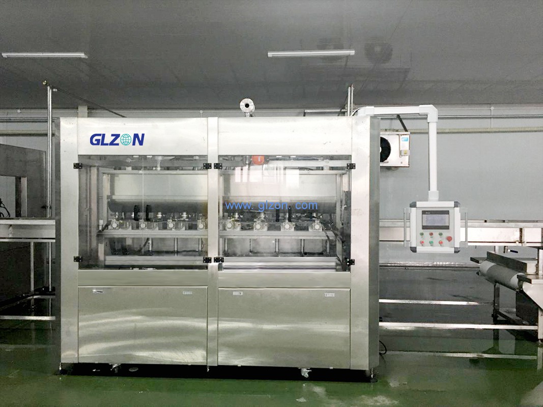 液體灌裝機(jī),稱(chēng)重灌裝機(jī),定量灌裝機(jī) 液體灌裝機(jī),稱(chēng)重灌裝機(jī),定量灌裝機(jī)